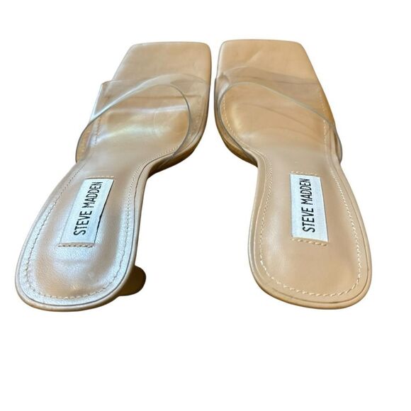 Revolve Steve Madden Elated Slide Sandal in Clear Lucite - Picture 7 of 11